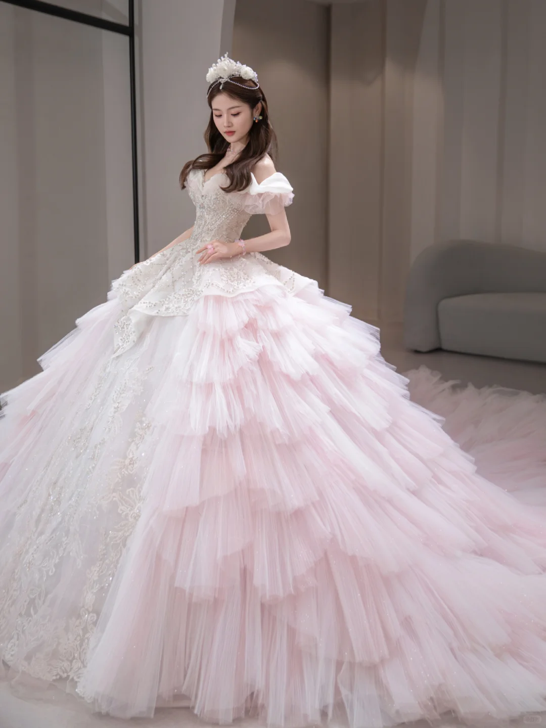 Unique Ball Gown Off The Shoulder Tulle Sqeuin Long Wedding Dresses