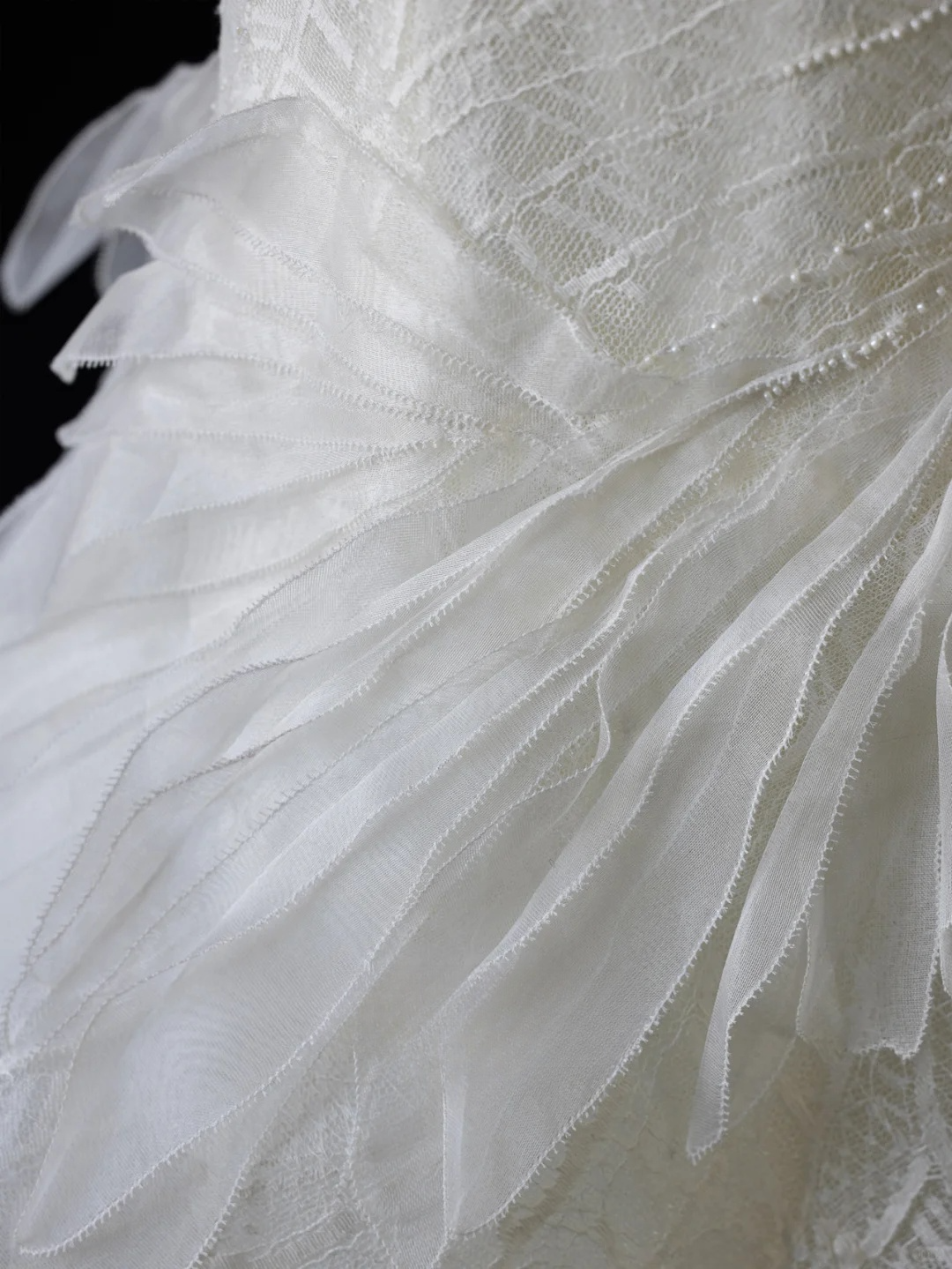 Chic Mermaid Starpless Tulle Beaded Long Wedding Dresses