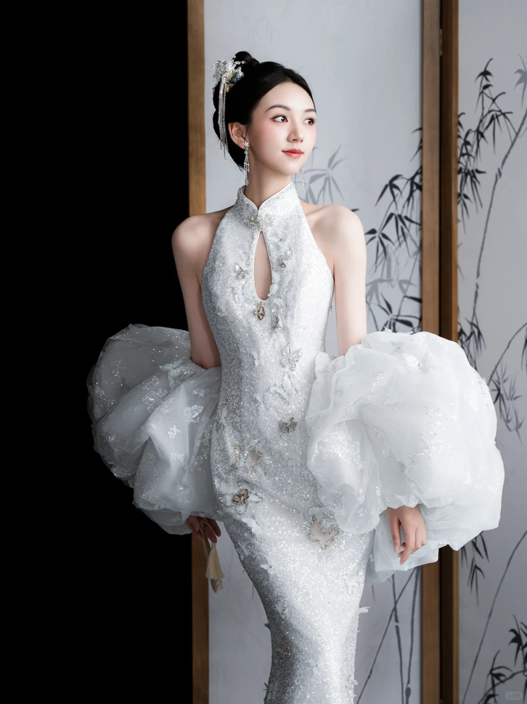 Timeless Mermaid White Halter Satin Tulle Sequin Long Wedding Dresses