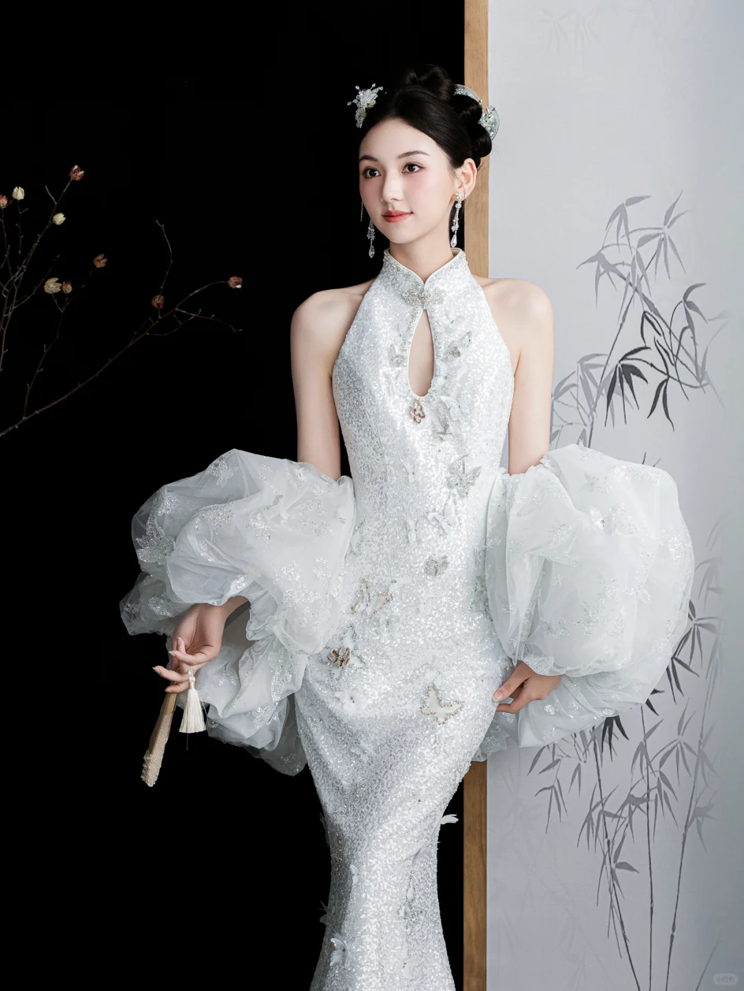 Timeless Mermaid White Halter Satin Tulle Sequin Long Wedding Dresses