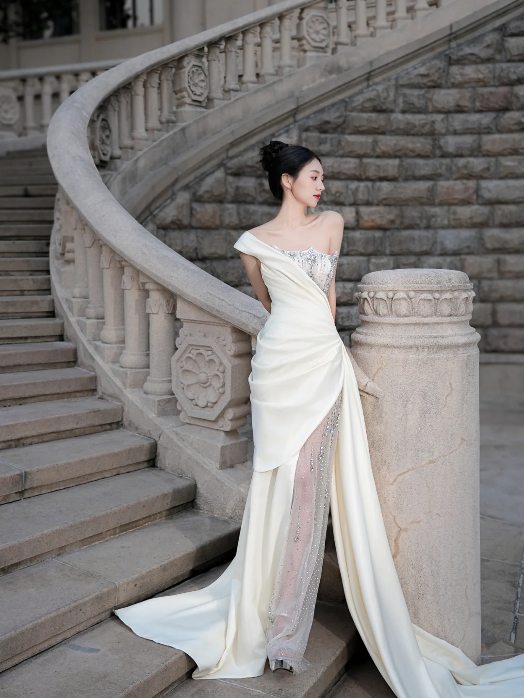 Unique Mermaid One Shoulder Satin Tulle Beaded Long Wedding Dresses