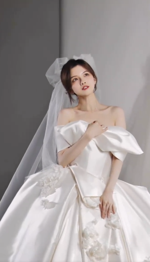Elegant Ball Gown Off The Shoulder Satin Applique Long Wedding Dresses