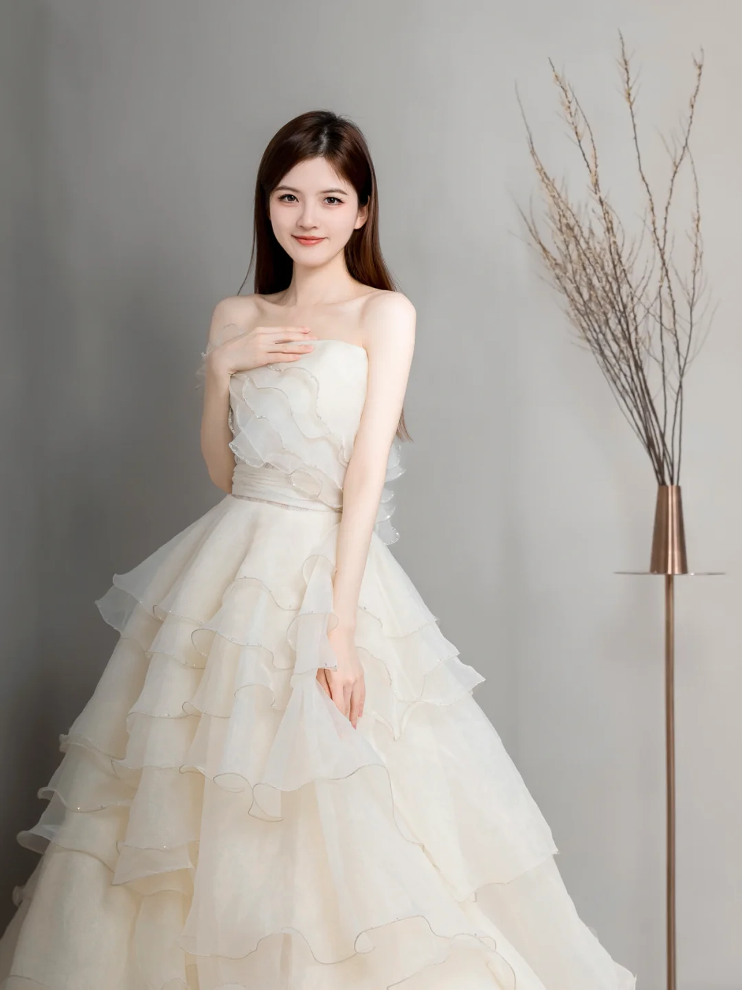 Pretty Ball Gown Strapless Chiffon Long Wedding Dresses