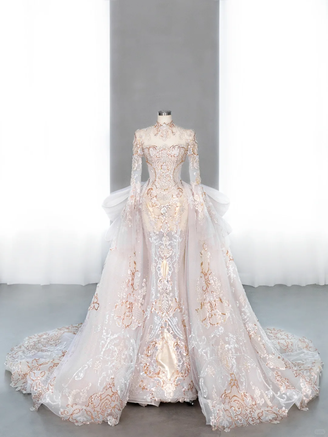 Gorgeous Mermaid Tulle Lace Sequin Beaded Long Sleeves Long Wedding Dresses