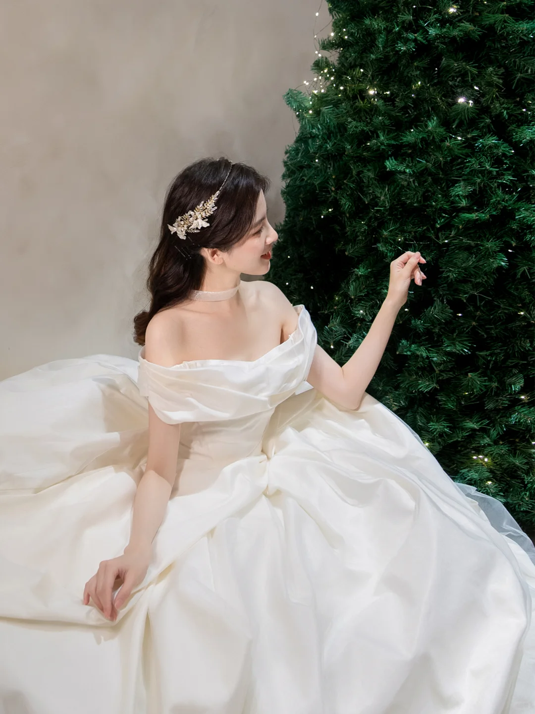 Simple Classy Ball Gown Off The Shoulder Satin Long Wedding Dresses