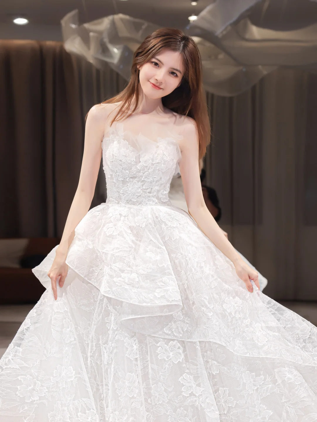 Dreamy Ball Gown Strapless Lace Long Wedding Dresses
