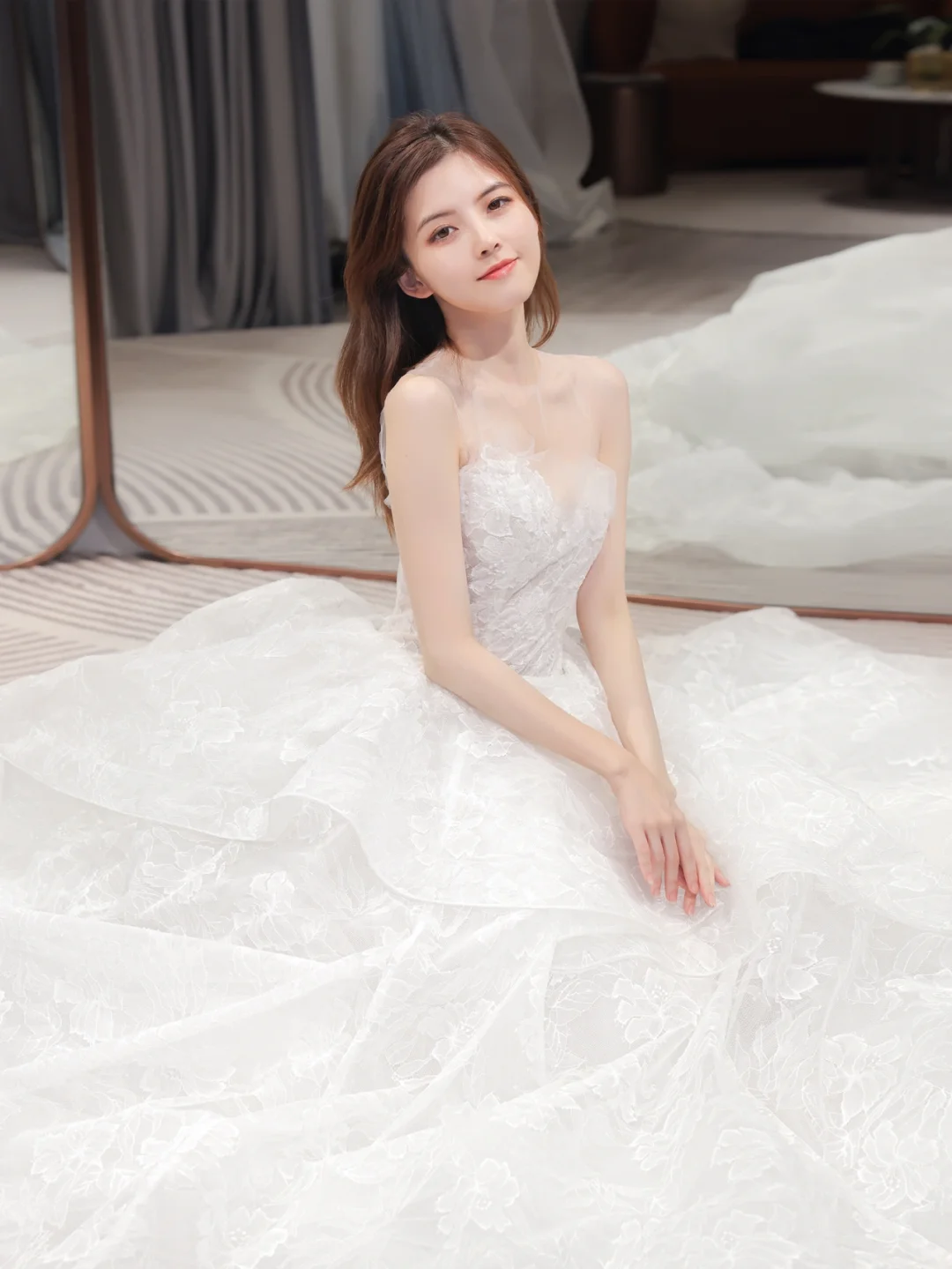 Dreamy Ball Gown Strapless Lace Long Wedding Dresses