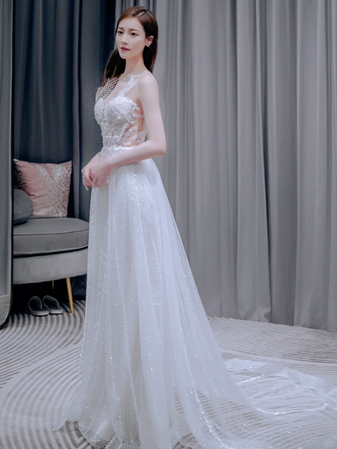 Pretty A Line One Shoulder Tulle Applqiue Long Wedding Dresses