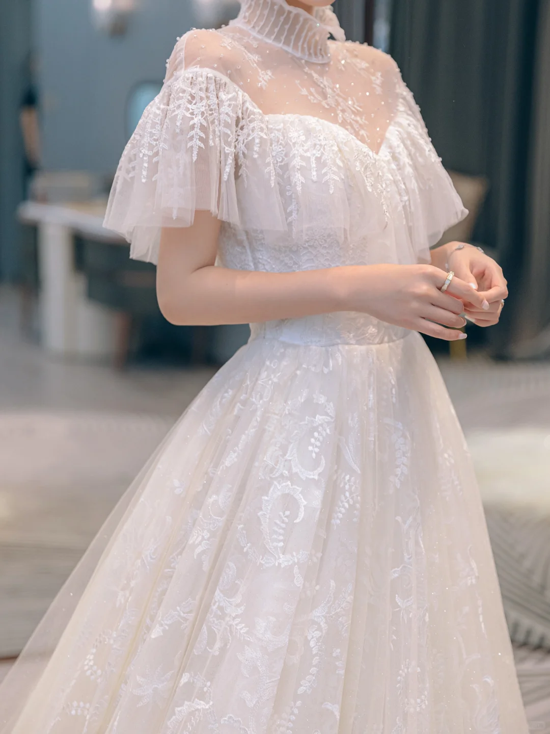 Pretty Ball Gown Tulle Lace Long Wedding Dresses