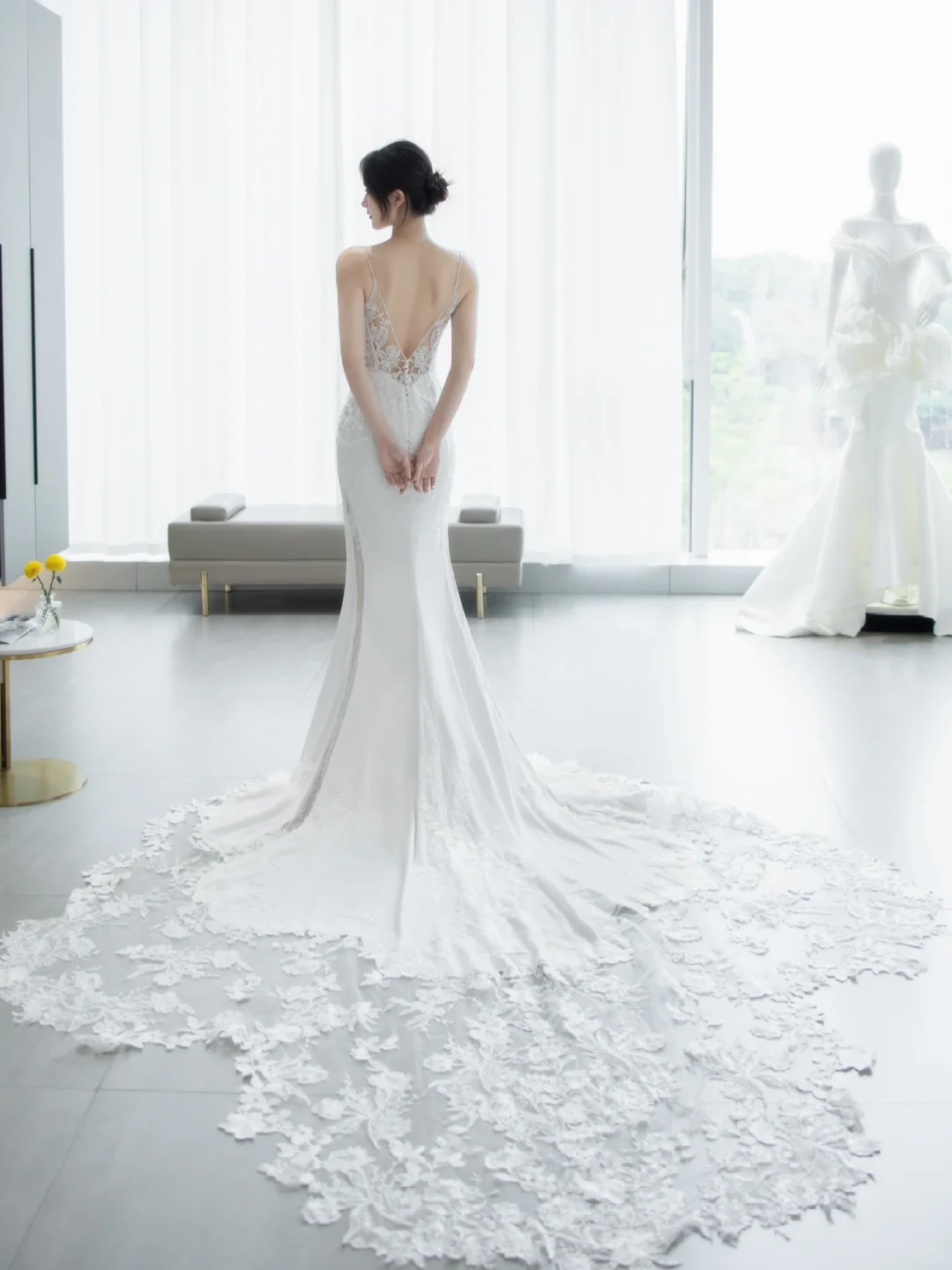 Timeless Mermaid Spaghetti Straps Satin Lace Long Wedding Dresses