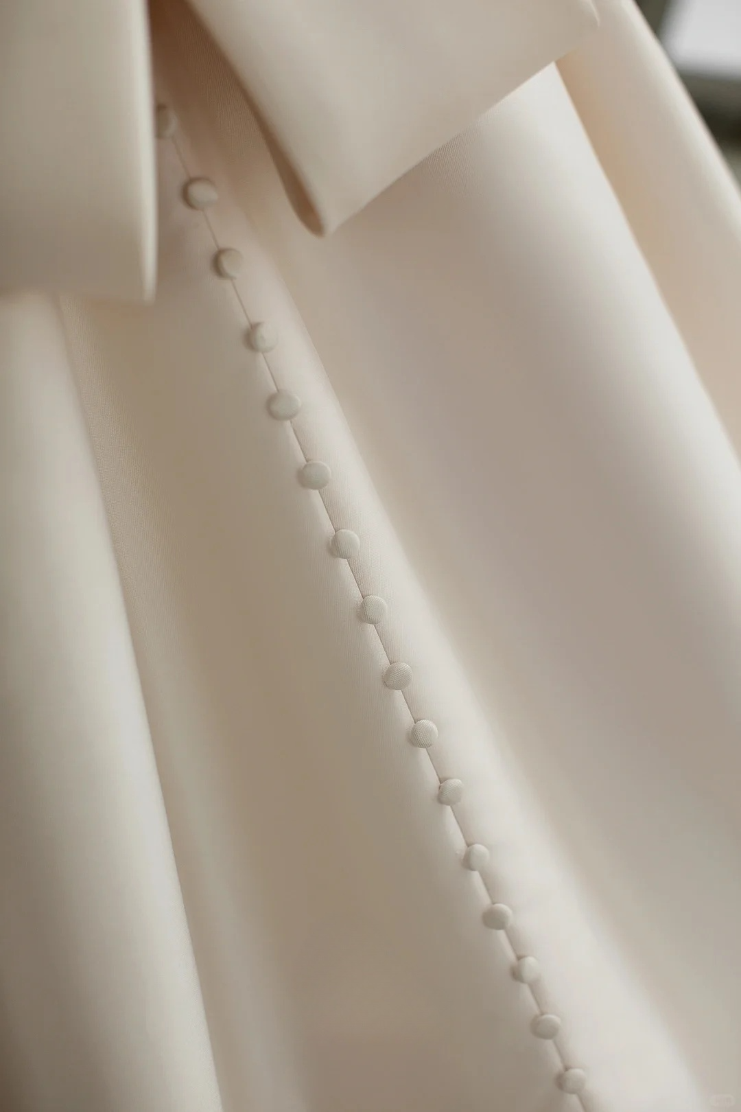Chic Ball Gown Satin Lace Backless Long Wedding Dresses