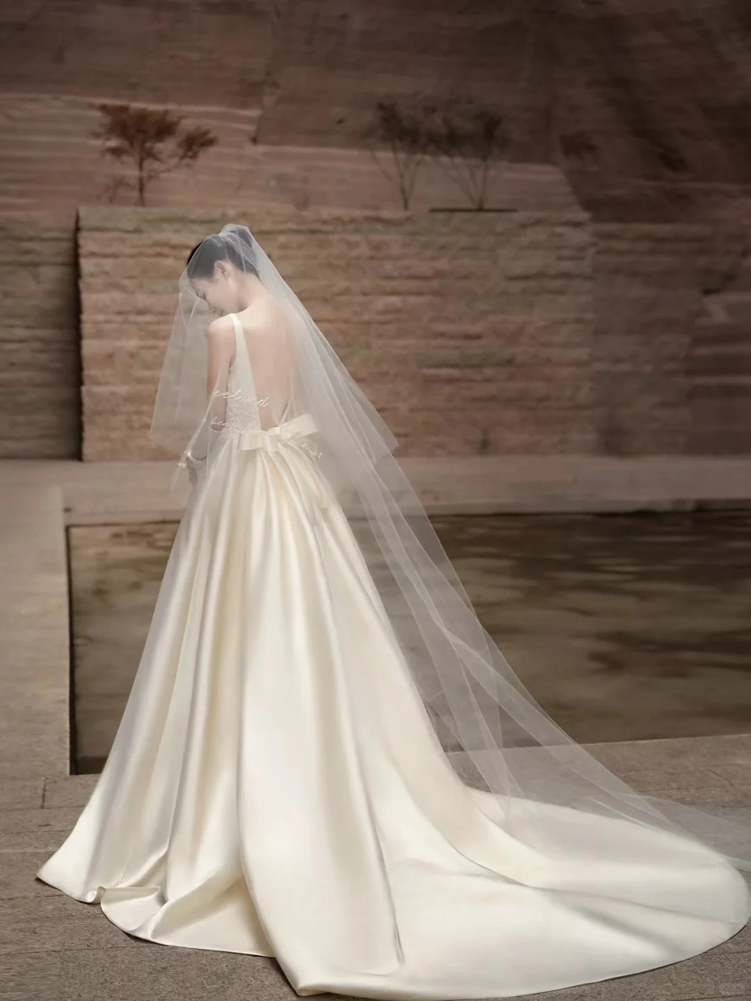 Dreamy A Line Satin Applique Backless With Gloves Veil Long Wedding Dresses