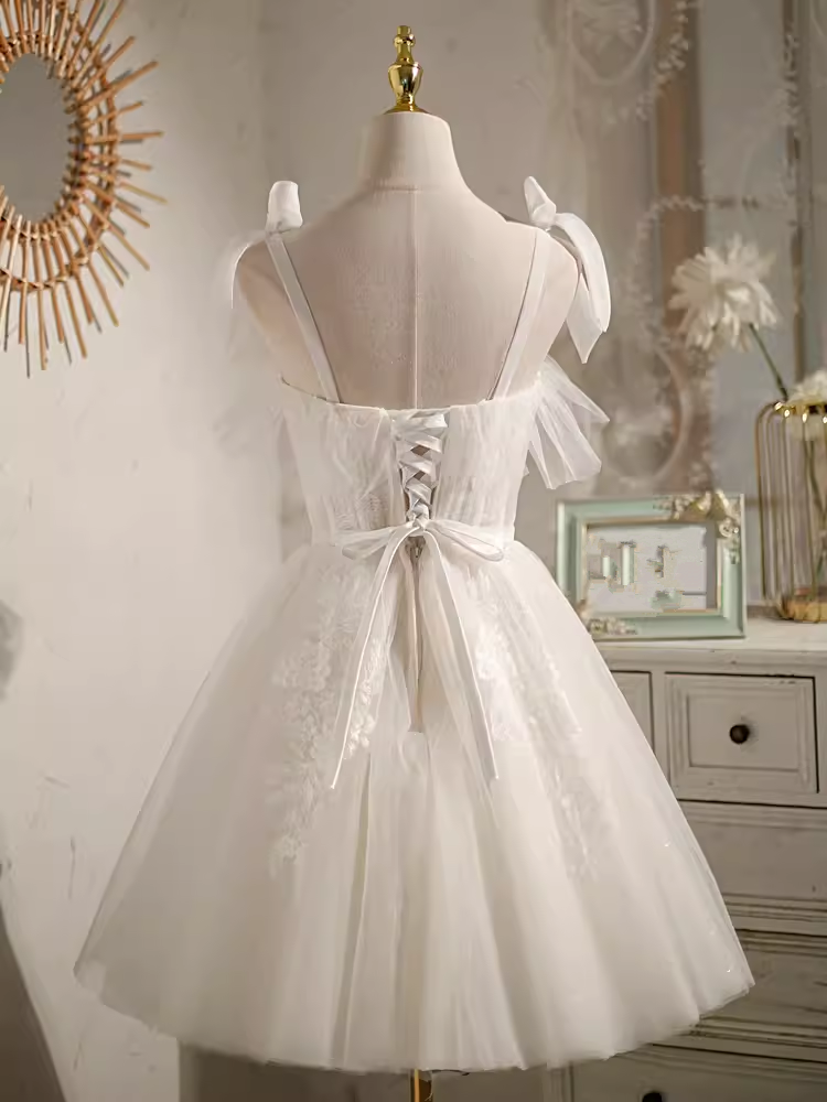 Elegant Ball Gown Straps Tulle Party Dress White Homecoming Dresses