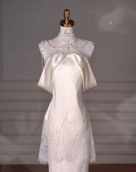 Gorgeous Mermaid Satin Lace Beads Long Wedding Dresses