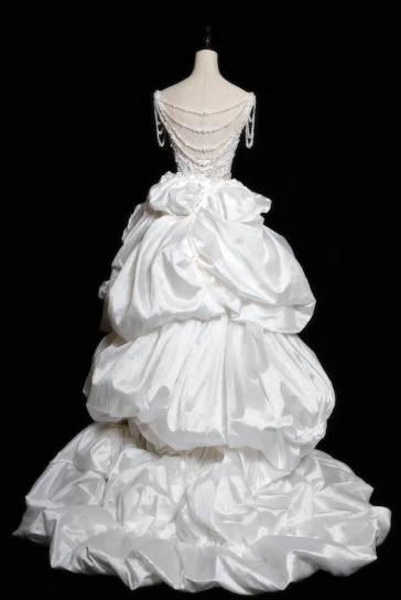 Vintage Ball Gown Spaghetti Straps Satin Beads Long Wedding Dresses