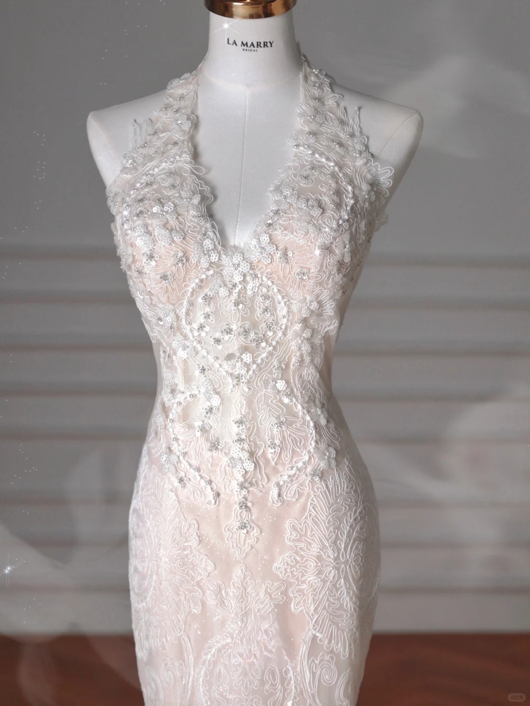 Dreamy Mermaid Halter Tulle Lace With Veil Long Wedding Dresses