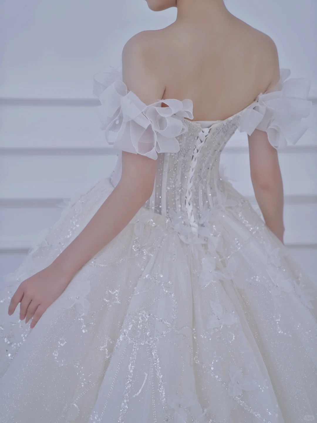 Pretty Ball Gown Off The Shoulder Tulle Sequin With Veil Long Wedding Dresses