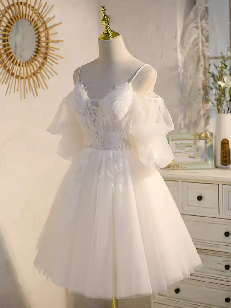 Elegant Ball Gown Straps Tulle Party Dress White Homecoming Dresses