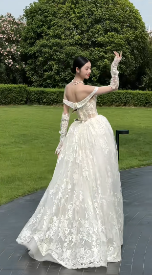 French Tender Ball Gown Off The Shoulder Tulle Lace With Sleeves Long Wedding Dresses