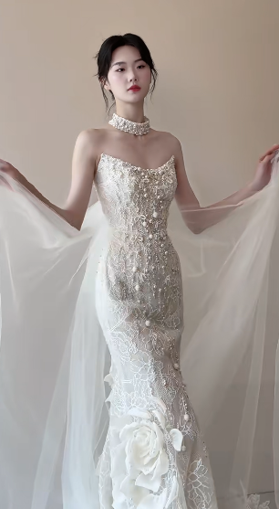 Stunning Mermaid Strapless Tulle Lace Beads With Veil Long Wedding Dresses