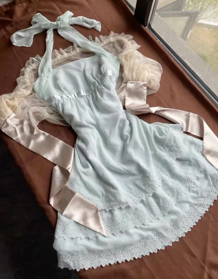 Cute A Line Halter Chiffon Short Homecoming Dress 16th Birthday Outfits