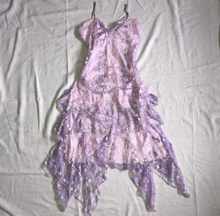 Lilac A Line Spaghetti Straps Lace Tiered Short Homecoming Dress 17th Birthday Outfits