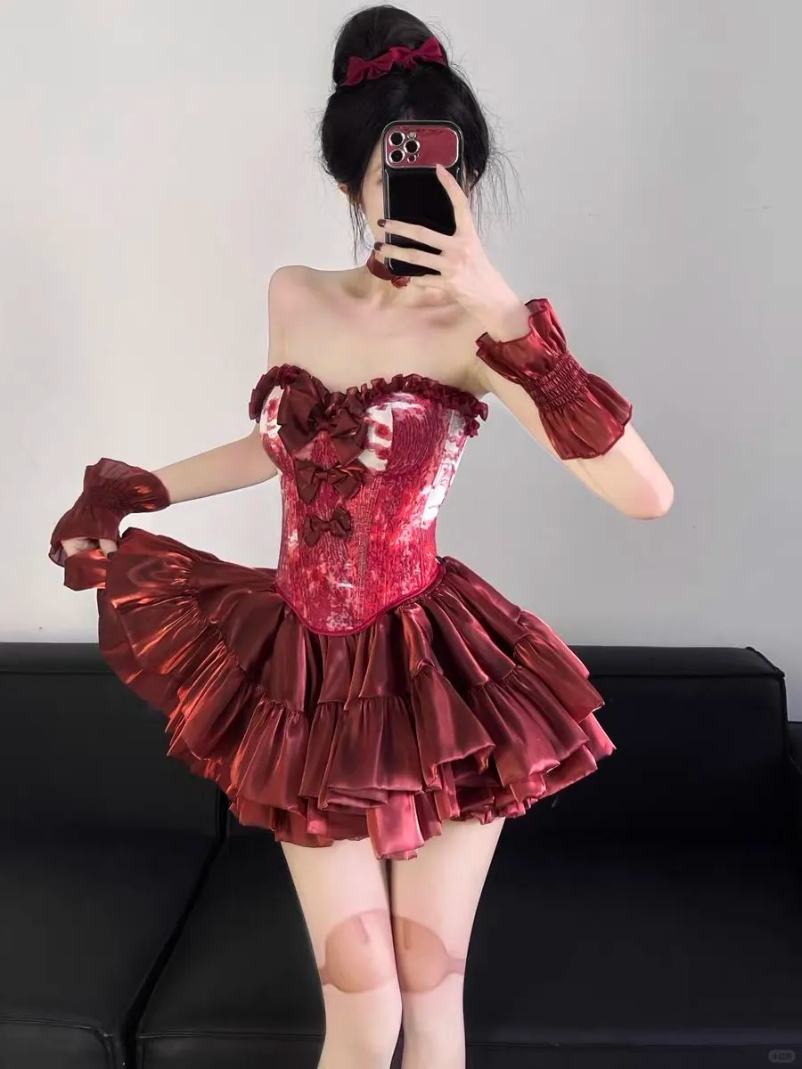 Chic Ball Gown Strapless Burgundy Satin Short Homecoming Dress 16th Birthday Outfits