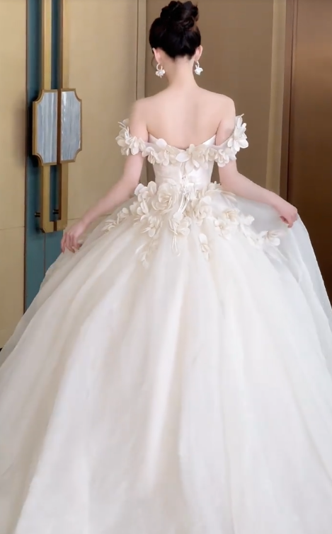 Style Classy Ball Gown Off The Shoulder Satin Tulle Applique Long Wedding Dresses
