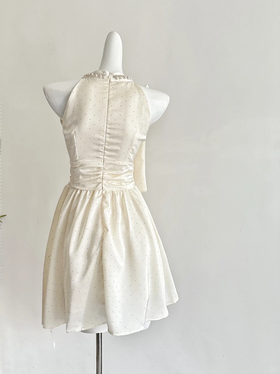 Pretty 19th A Line Halter Satin Beads Short Homecoming Dress Birthday Outfits