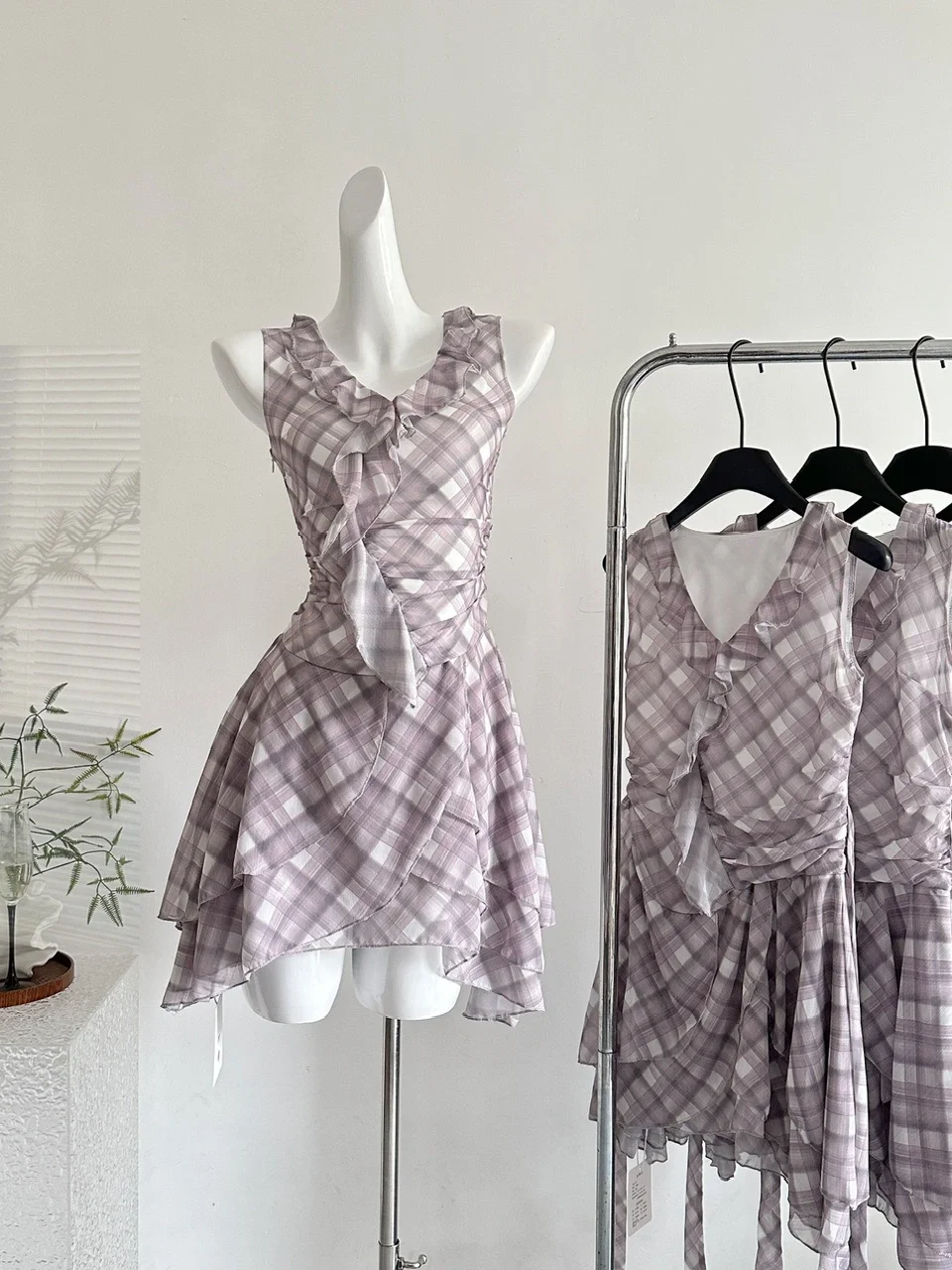 Unique 18th A Line V Neck Chiffon Ruffles Short Homecoming Dress Birthday Outfits