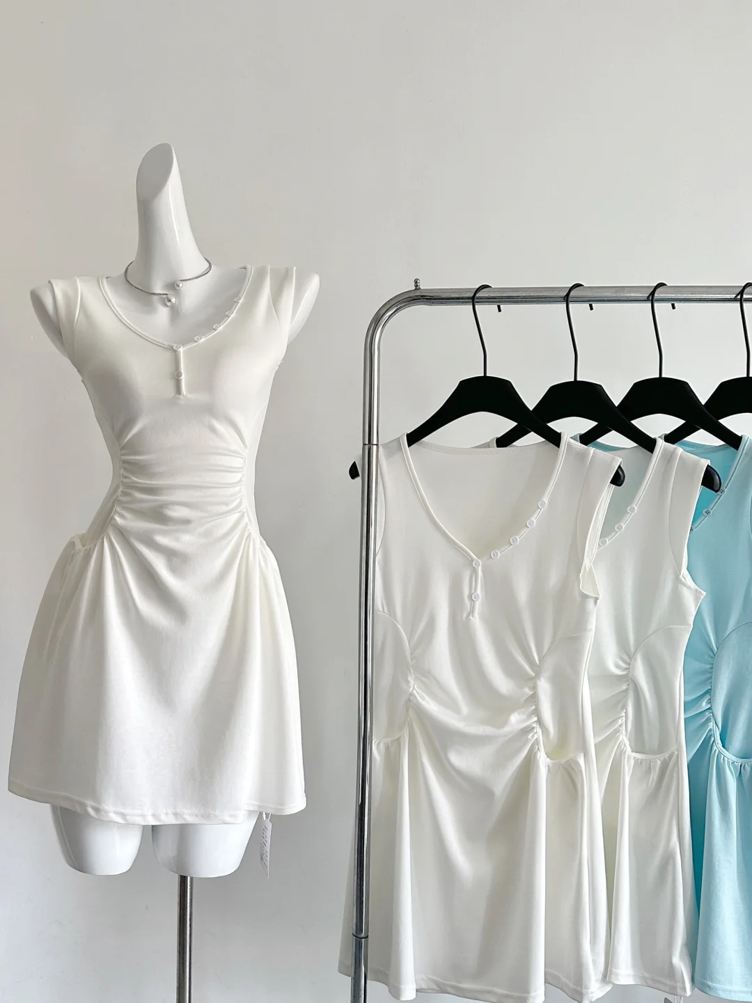 Chic 18th A Line U Neck Satin Short Homecoming Dress Birthday Outfits
