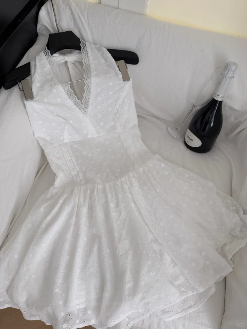 Cute A Line Halter Satin Short Homecoming Dress 22th Birthday Outfits