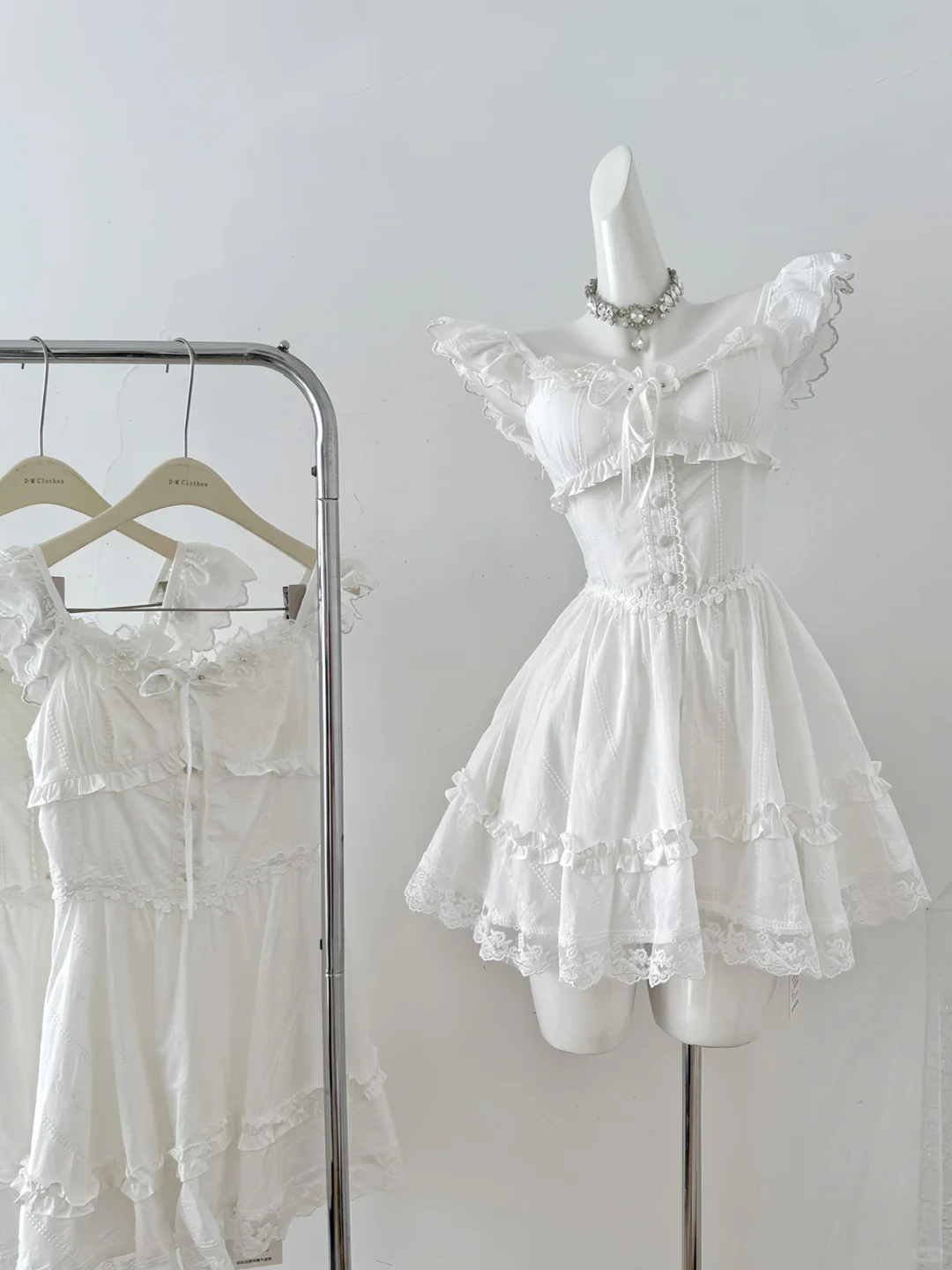 Sweet 16th White A Line Sweetheart Satin Short Homecoming Dress Birthday Outfits