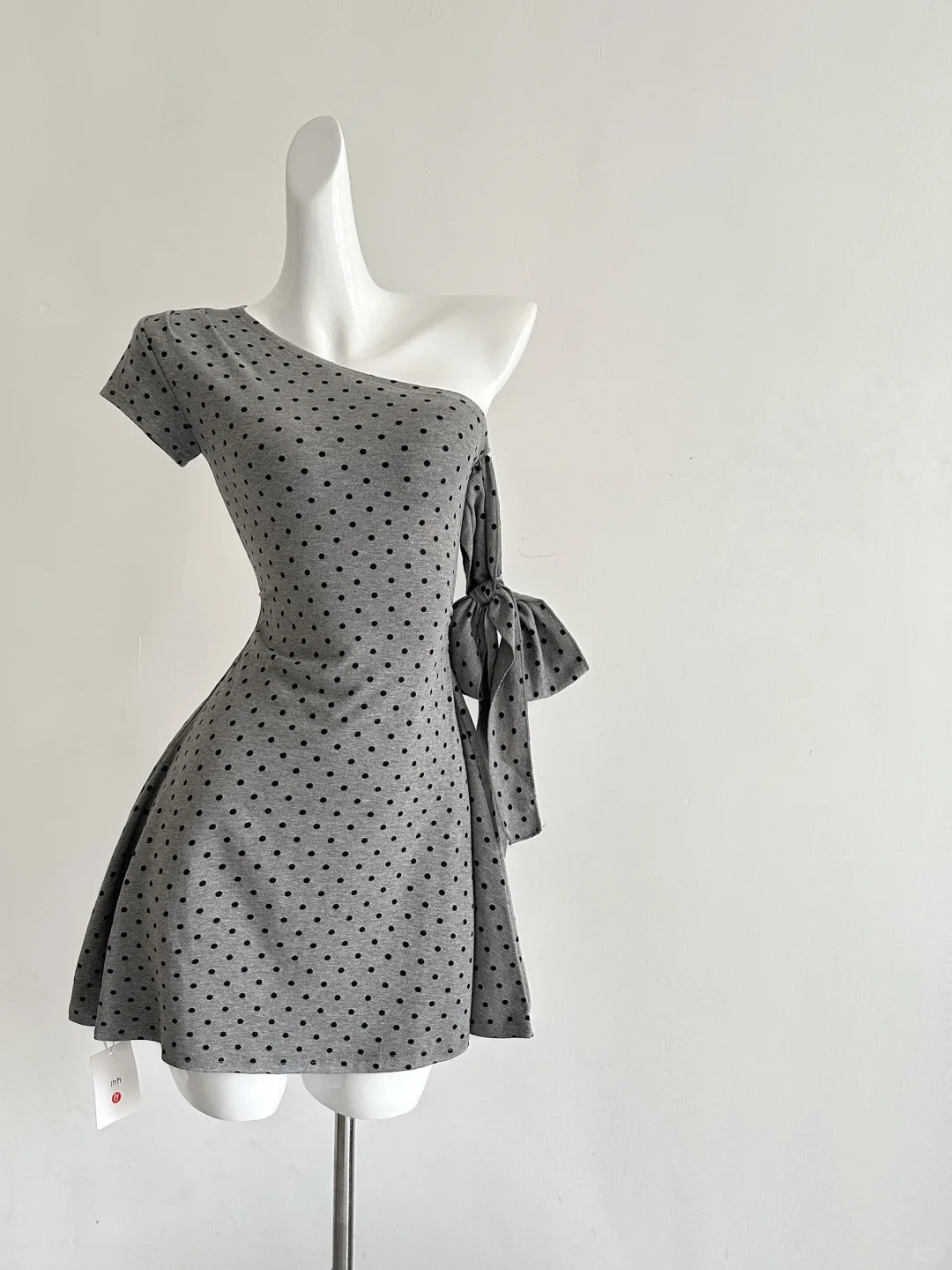 Gray 18th A Line One Shoulder Satin Polka Dots Short Homecoming Dress Birthday Outfits