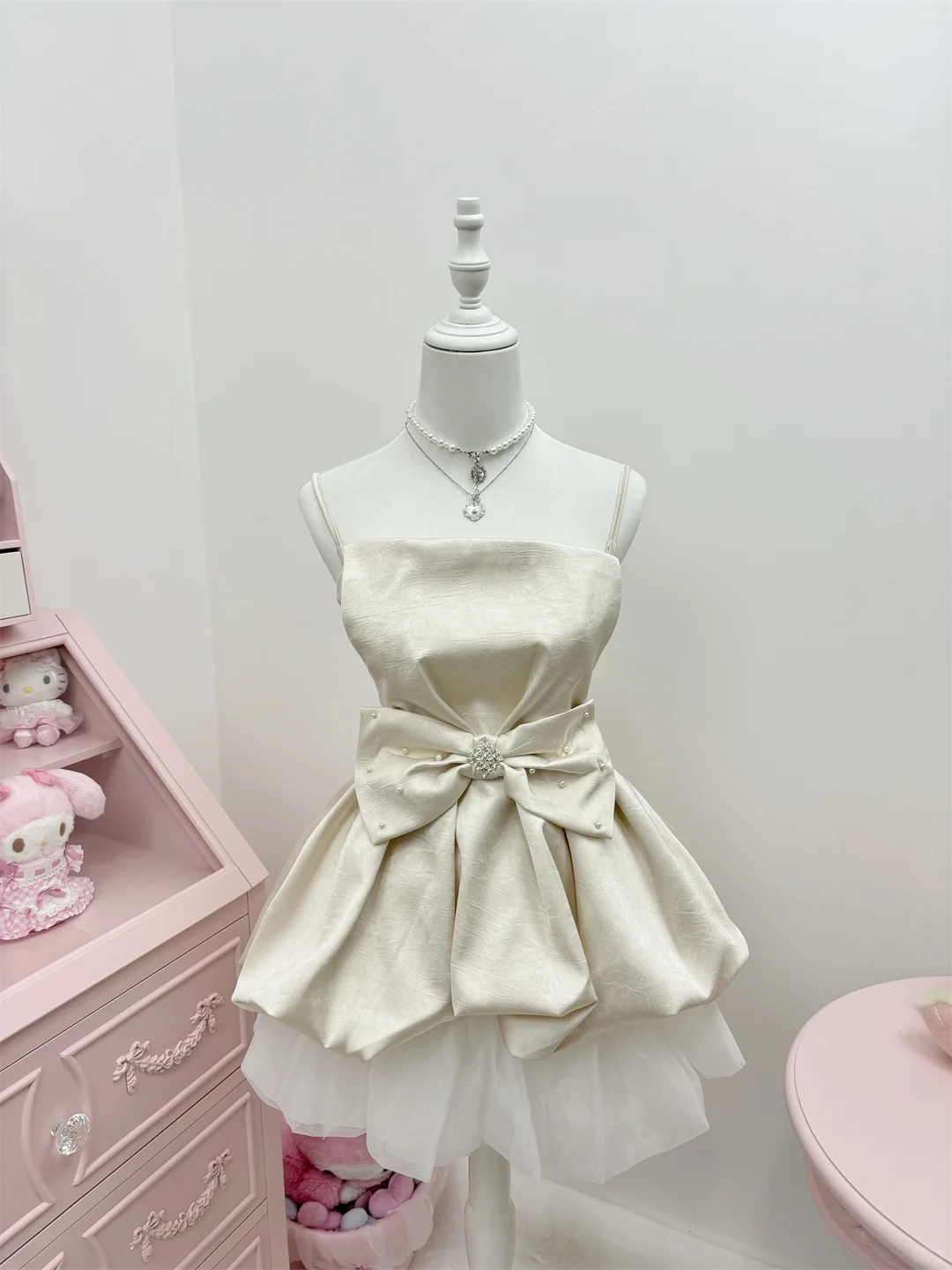 Cute A Line Spaghetti Straps Satin Tulle Beads Short Homecoming Dress 15th Birthday Outfits