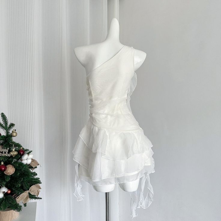 White A Line One Shoulder Chiffon Ruffles Short Homecoming Dress 16th Birthday Outfits