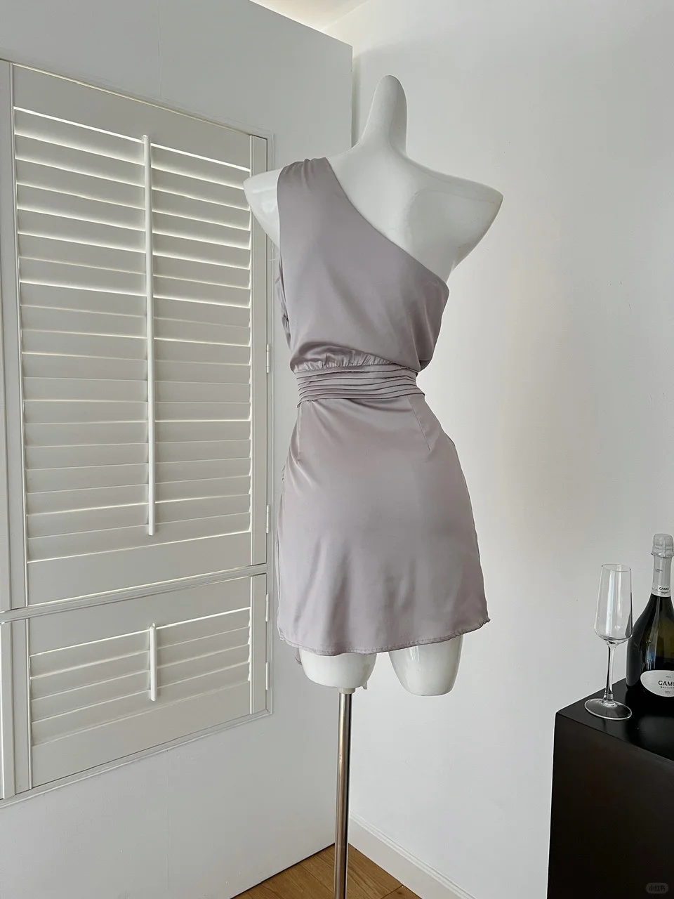 Chic Mermaid One Shoulder Satin Short Homecoming Dress 19th Birthday Outfits
