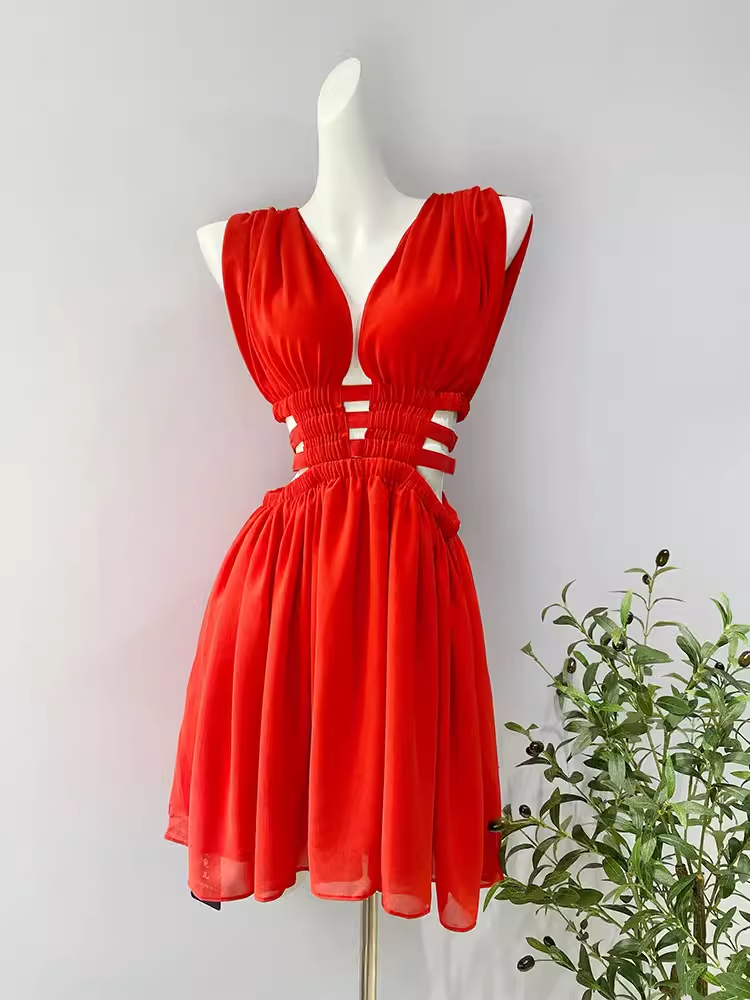 Simple A Line V Neckline Short Birthday Outfits Red Homecoming Dresses