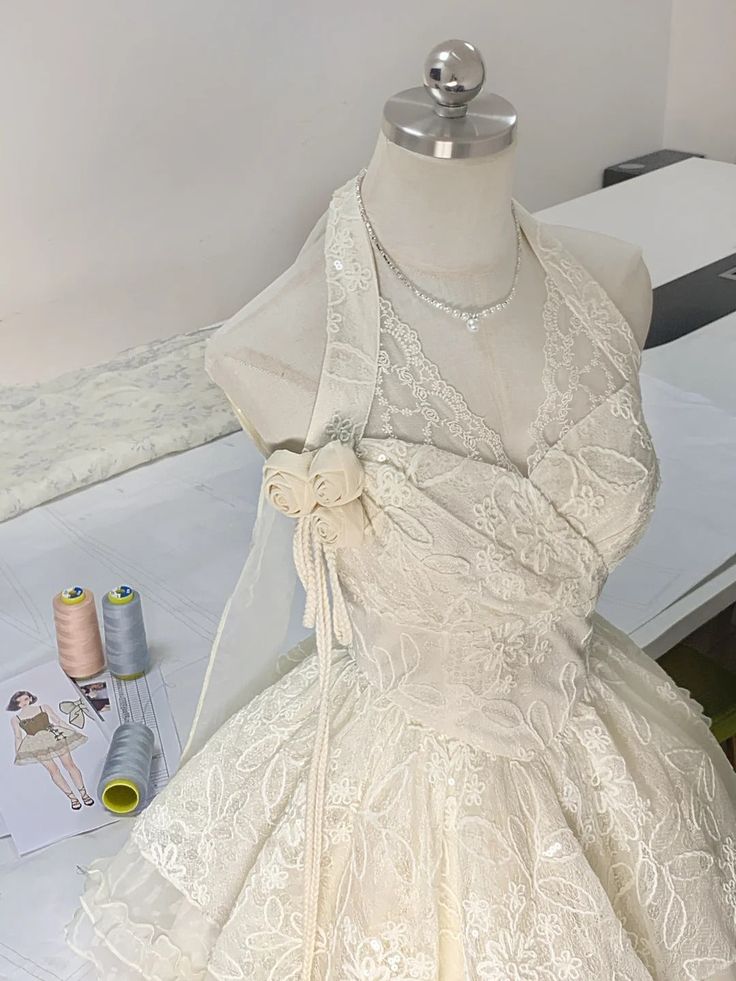 Cute A Line Halter Tulle Lace Short Homecoming Dress 18th Birthday Outfits