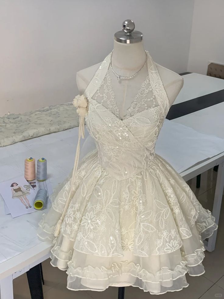 Cute A Line Halter Tulle Lace Short Homecoming Dress 18th Birthday Outfits
