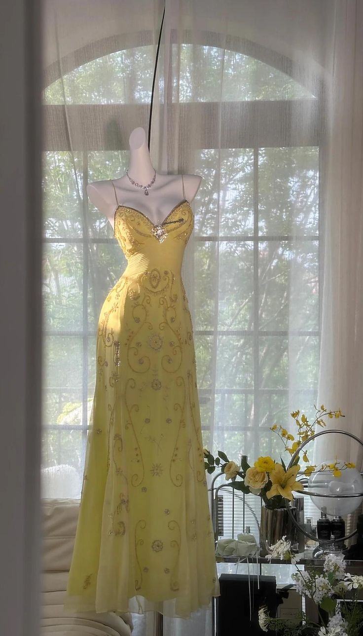 Gorgeous Mermaid Sapghetti Straps Yellow Satin Chiffon Beads Long Prom Dresses Formal Dress