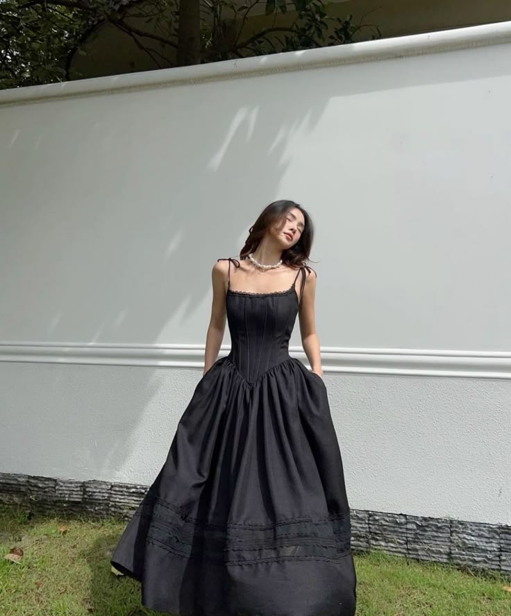 Classy A Line Spaghetti Straps Black Satin Long Prom Dresses Formal Dress