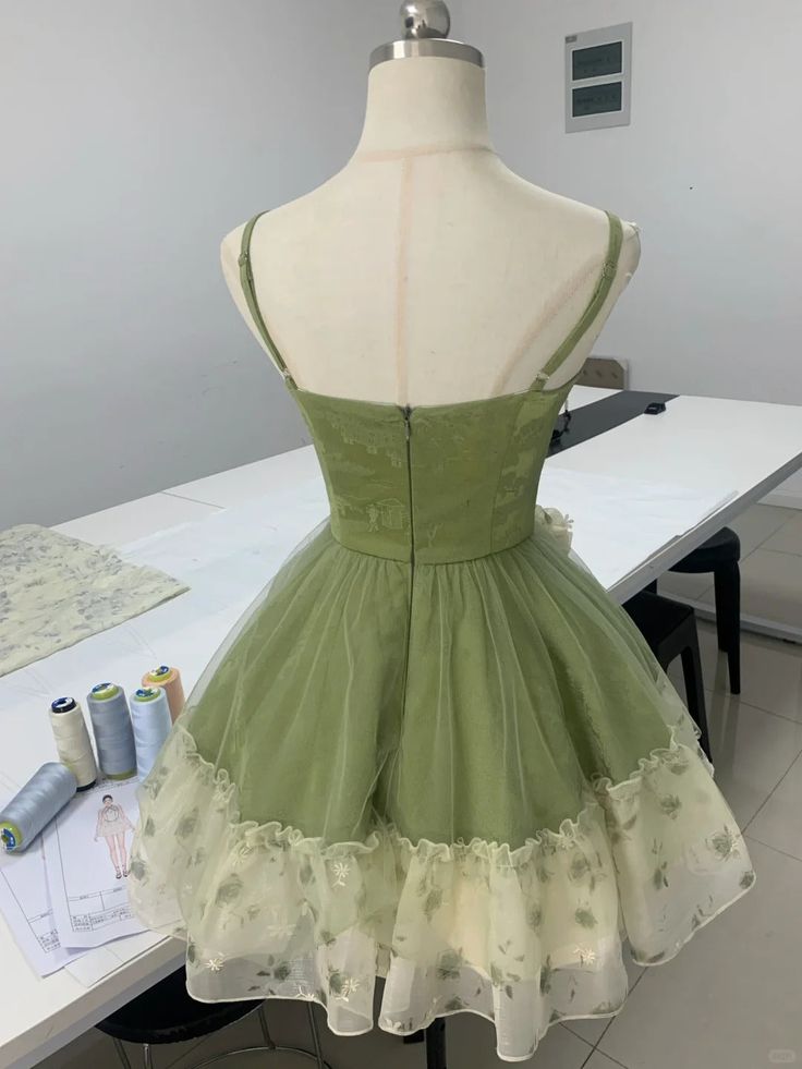 Retro A Line Spaghetti Straps Satin Printed Chiffon Short Homecoming Dress 19th Birthday Outfits