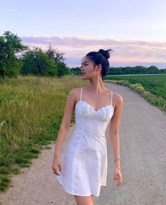 White A Line Spaghetti Straps Satin Short Homecoming Dress 16th Birthday Outfits