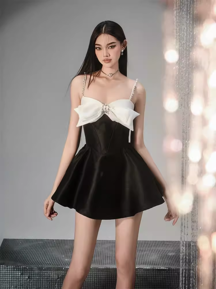 Sexy A line Black Short Homecoming Dress 19th Birthday Outfits