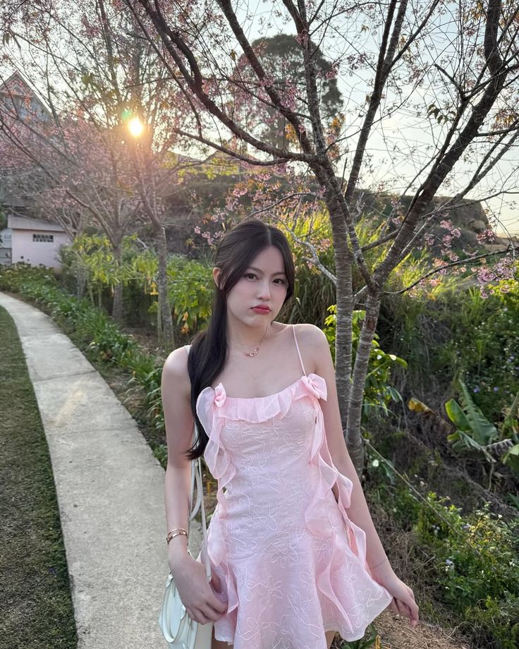 Sweet Pink A Line Spaghetti Straps Lace Chiffon Ruffles Mini Short Homecoming Dress 19th Birthday Outfits