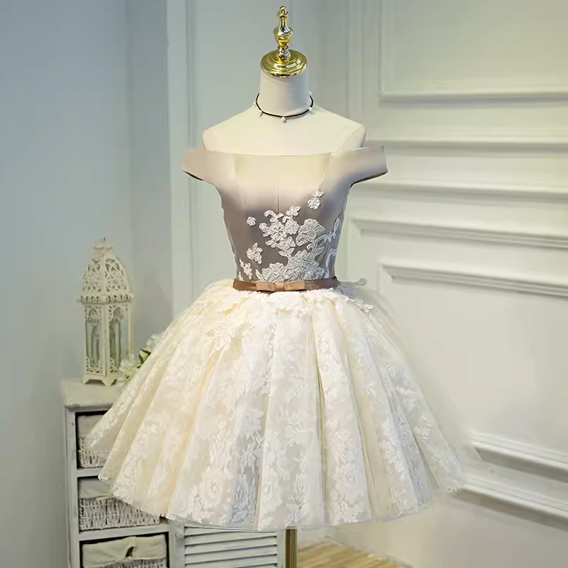 Elegant Ball Gown Off The Shoulder Birthday Outfits Tulle Homecoming Dresses