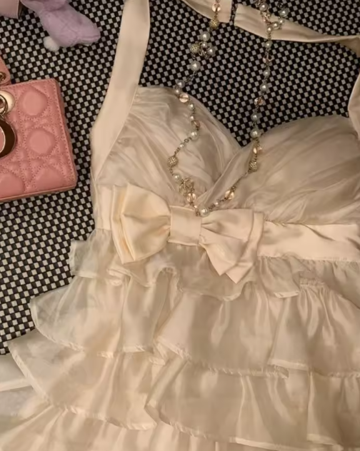Cute A Line Halter Layer Chiffon Lace Short Homecoming Dress 17th Birthday Outfits