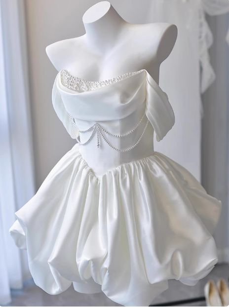 Princess A Line Off The Shoulder Satin Beaded Short Homecoming Dress 16th Birthday Outfits