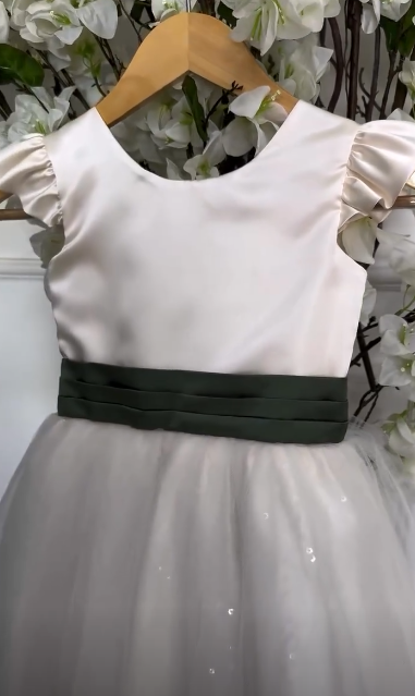 Chic Ball Gown Satin Tulle Ruffle Sleeves With Bow Knot Flower Girl Dress